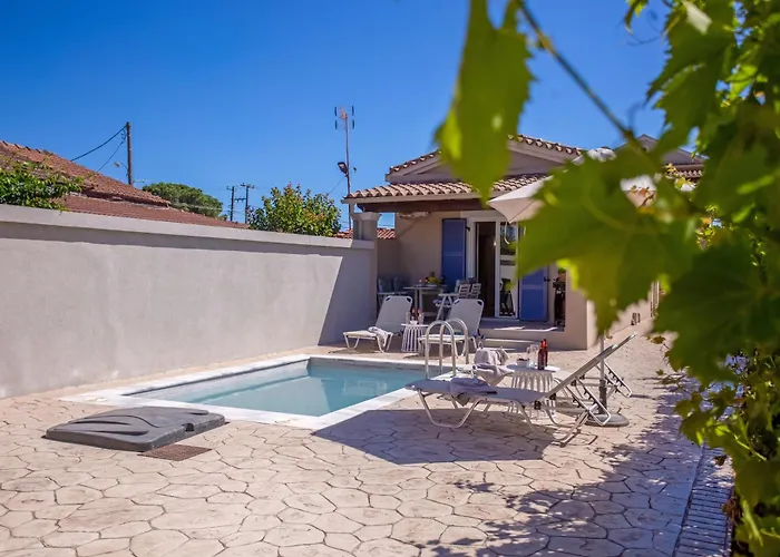 Cosmos Angelina Βίλα